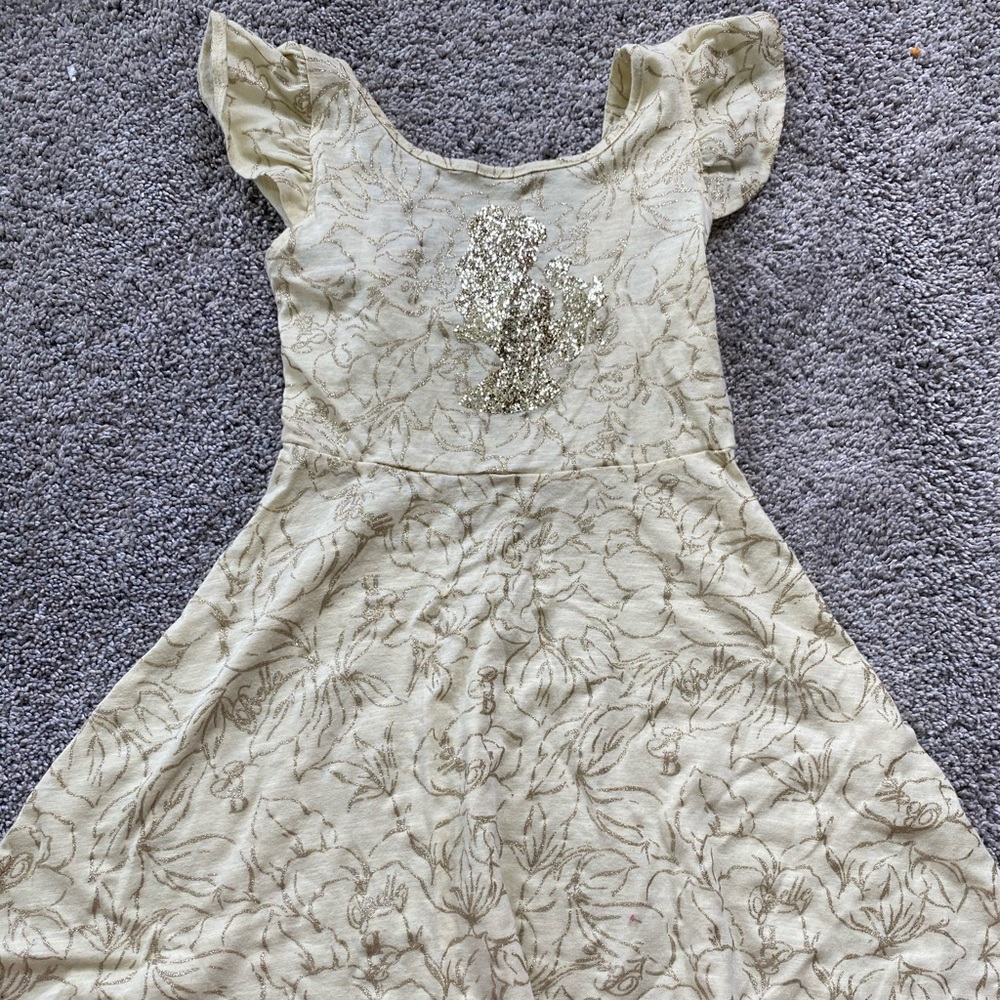 Little girls sz 5 Belle dress